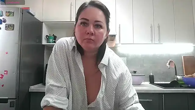 JuliaMorganss online show from 03-28-26, 11:00