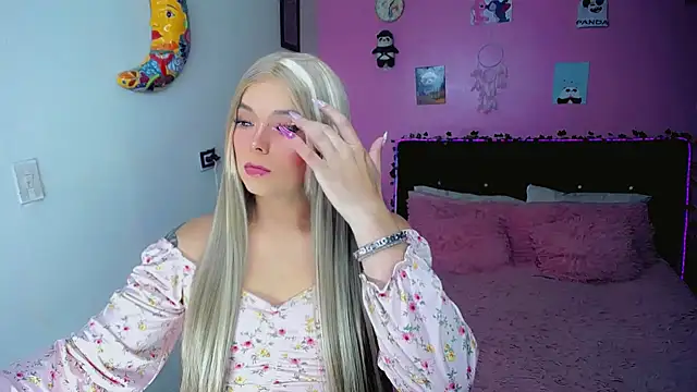 SweetKim21 online show from 04-04-26, 09:16