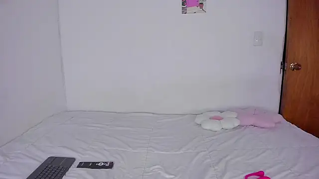 analia collins online show from 02-26-25, 02:30