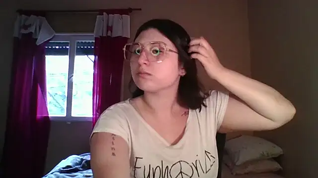 Snapshot of imsohornydacom chatting on 11-29-25, 03:56 imsohornydacom online show from 11-29-25, 03:56