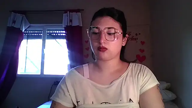 Snapshot of imsohornydacom chatting on 02-24-26, 05:47 imsohornydacom online show from 02-24-26, 05:47