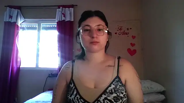 Snapshot of imsohornydacom chatting on 02-28-26, 05:56 imsohornydacom online show from 02-28-26, 05:56