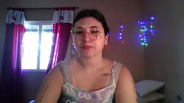 Snapshot of imsohornydacom chatting on 02-07-26, 03:09 imsohornydacom online show from 02-07-26, 03:09