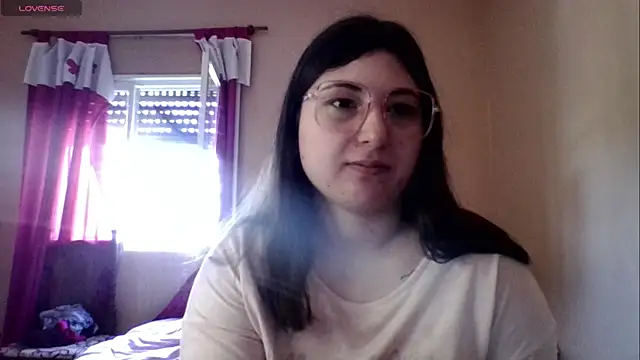 Snapshot of imsohornydacom chatting on 09-24-25, 03:51 imsohornydacom online show from 09-24-25, 03:51