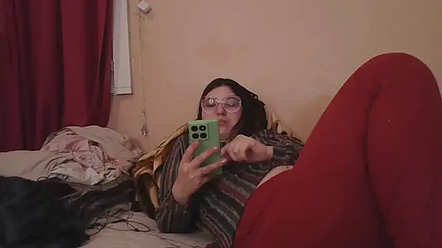 Snapshot of imsohornydacom chatting on 06-11-26, 12:32 imsohornydacom online show from 06-11-26, 12:32