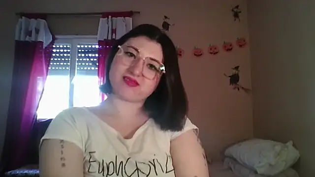 Snapshot of imsohornydacom chatting on 11-18-25, 06:55 imsohornydacom online show from 11-18-25, 06:55