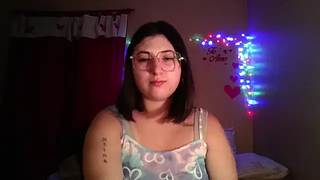 Snapshot of imsohornydacom chatting on 02-14-26, 11:27 imsohornydacom online show from 02-14-26, 11:27