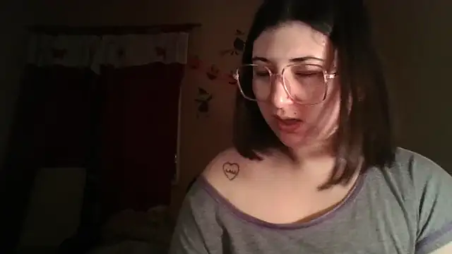 Snapshot of imsohornydacom chatting on 11-22-25, 12:21 imsohornydacom online show from 11-22-25, 12:21