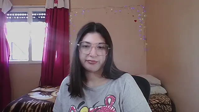 Snapshot of imsohornydacom chatting on 07-16-26, 04:37 imsohornydacom online show from 07-16-26, 04:37