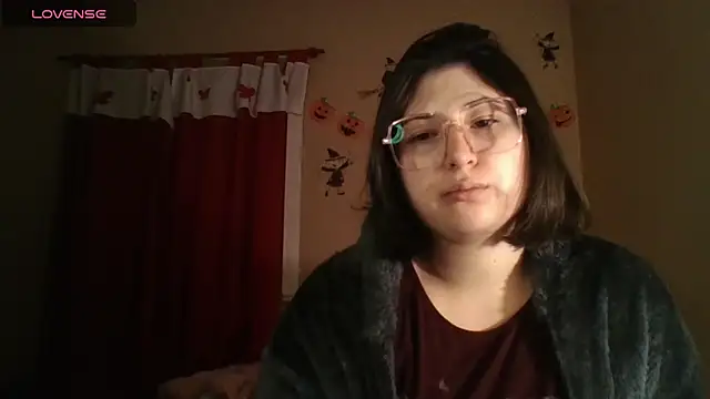 Snapshot of imsohornydacom chatting on 10-28-25, 02:34 imsohornydacom online show from 10-28-25, 02:34