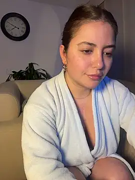 sukhakunis1 online show from 06-18-26, 12:53