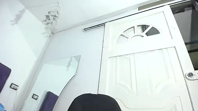 Squirter pussybomb online show from 03-18-26, 08:17