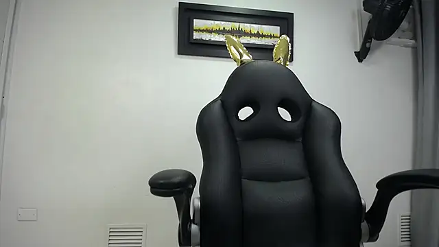 dayadubey  online show from 03-18-25, 10:07