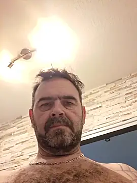 Snapshot of pachapeter chatting on 02-20-26, 02:08 pachapeter online show from 02-20-26, 02:08