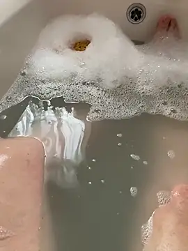 Snapshot of Russell1508 chatting on 03-03-26, 04:25 Russell1508 online show from 03-03-26, 04:25