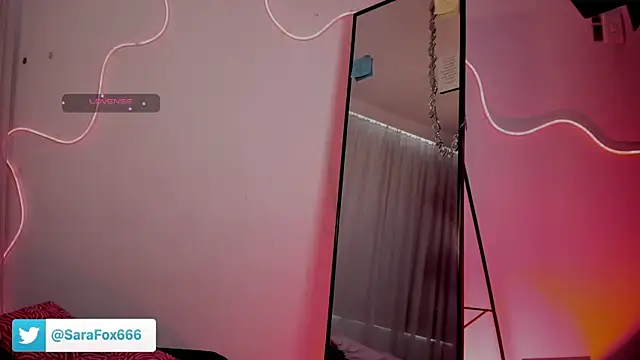Sara Foxx1 online show from 07-25-26, 06:47