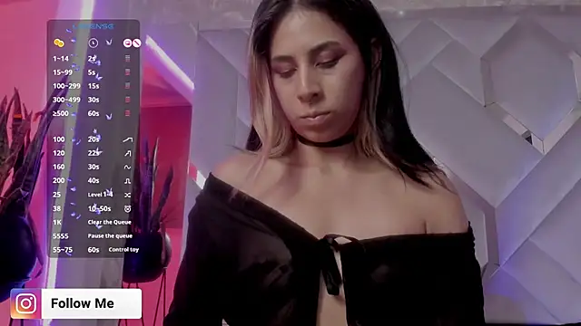 Sara Foxx1 online show from 10-11-25, 06:14