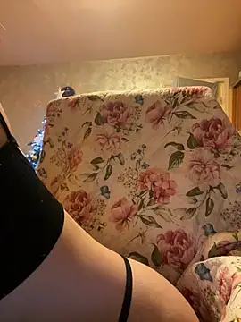 Snapshot of Perversdemlni chatting on 01-13-25, 05:44 Perversdemlni online show from 01-13-25, 05:44