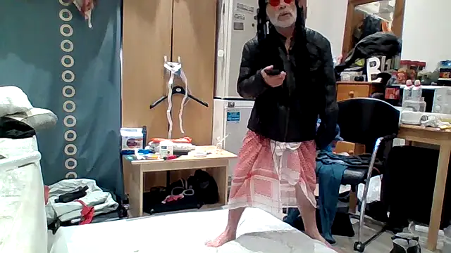 DaddyQuimHot online show from 09-29-25, 01:45