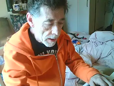 DaddyQuimHot online show from 02-04-25, 10:00