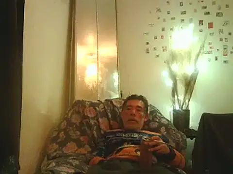 DaddyQuimHot online show from 02-08-25, 06:55