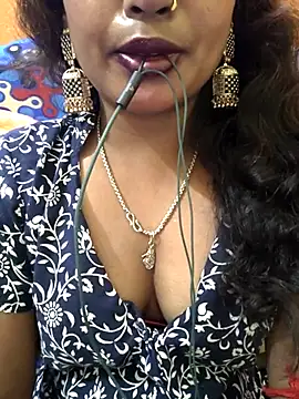 Snapshot of jasss-11 chatting on 11-08-25, 06:22 jasss-11 online show from 11-08-25, 06:22