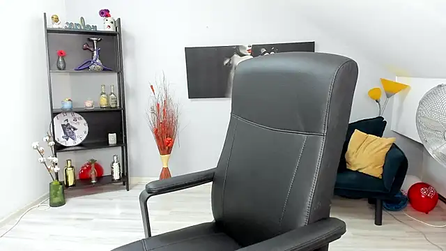 MelissaWiliam online show from 03-17-25, 02:56