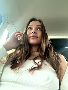 nicole111 online show from 04-18-26, 12:51