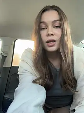 nicole111 online show from 02-12-25, 11:18