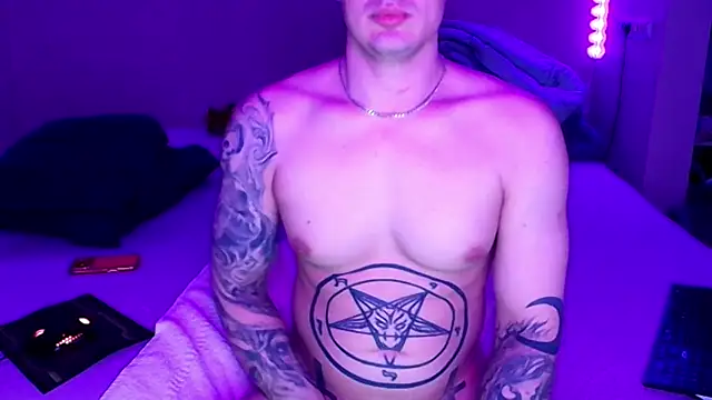 Snapshot of baphomet_from_ice chatting on 04-22-26, 04:58 baphomet from ice online show from 04-22-26, 04:58