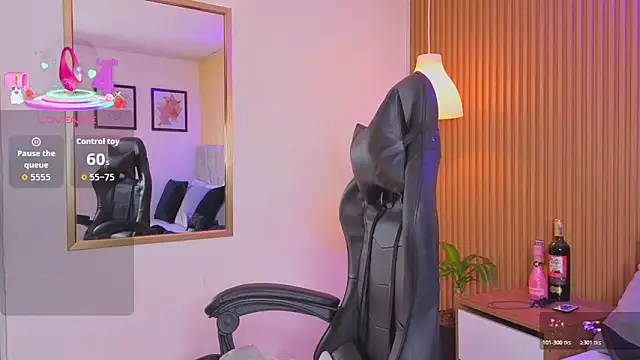 Dakota diaz  online show from 01-07-26, 07:30