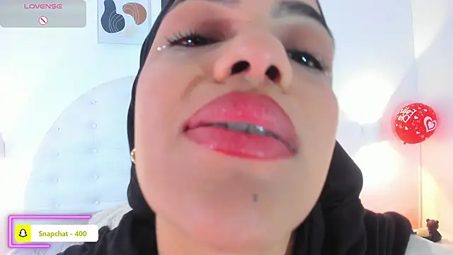 Snapshot of Umarani_ chatting on 02-26-26, 06:30 Umarani online show from 02-26-26, 06:30