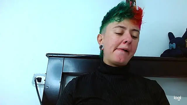 tomboyblue online show from 02-16-25, 08:33