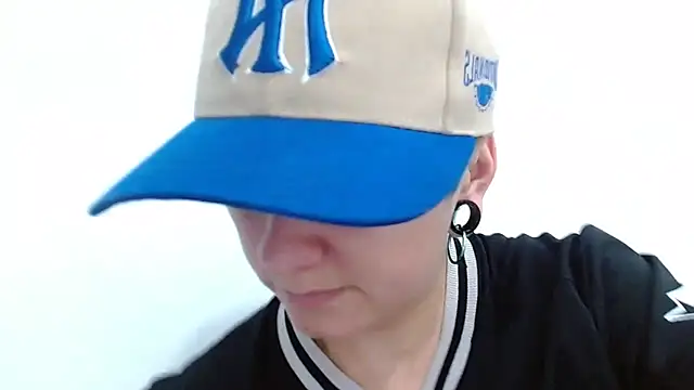 tomboyblue online show from 02-24-26, 07:59