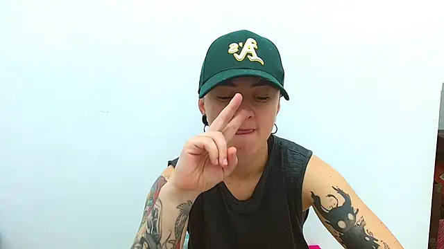 tomboyblue online show from 11-14-25, 10:30
