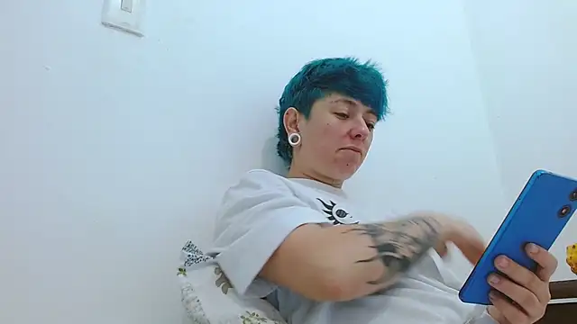 tomboyblue online show from 02-20-26, 08:55