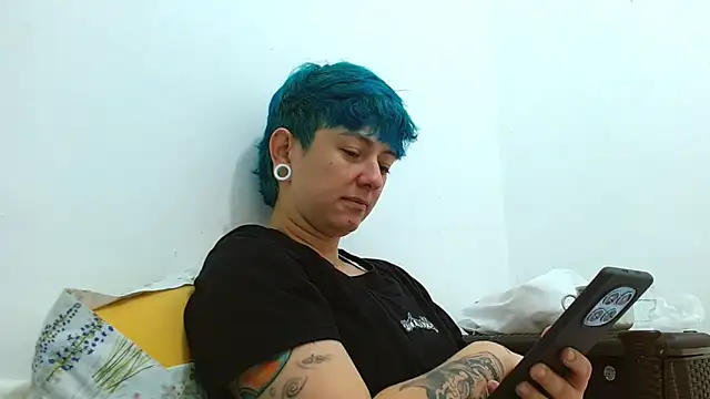 tomboyblue online show from 02-25-26, 04:07