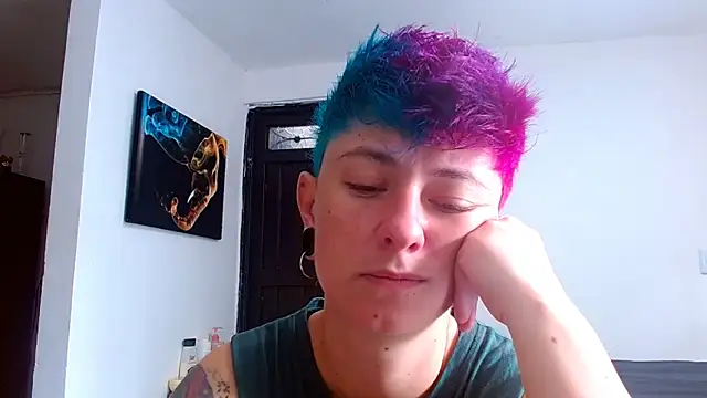 tomboyblue online show from 05-21-26, 06:05