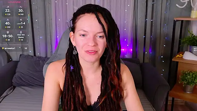 Snapshot of CoreyJane chatting on 06-04-26, 04:50 CoreyJane online show from 06-04-26, 04:50