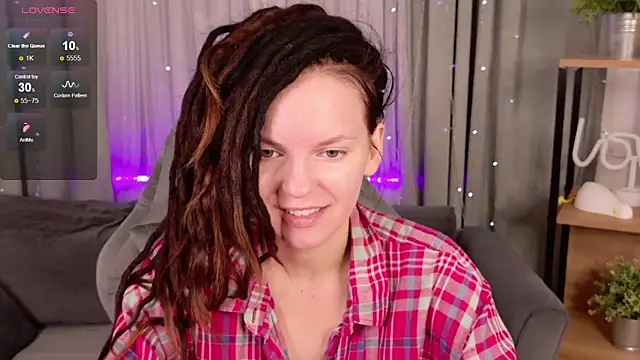 Snapshot of CoreyJane chatting on 09-22-25, 04:29 CoreyJane online show from 09-22-25, 04:29