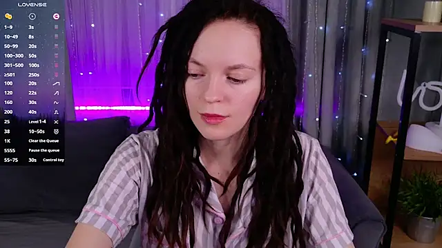 Snapshot of CoreyJane chatting on 01-23-25, 04:30 CoreyJane online show from 01-23-25, 04:30