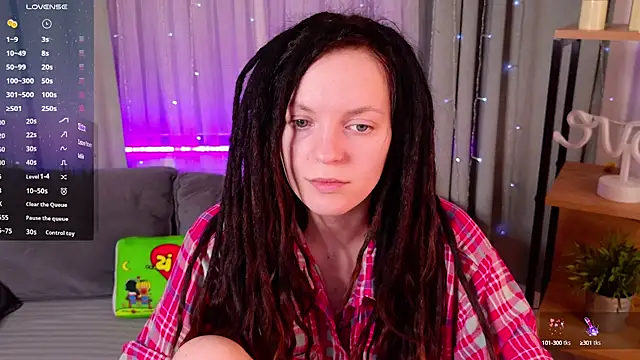 Snapshot of CoreyJane chatting on 03-21-25, 04:28 CoreyJane online show from 03-21-25, 04:28