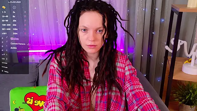 Snapshot of CoreyJane chatting on 02-27-25, 04:35 CoreyJane online show from 02-27-25, 04:35
