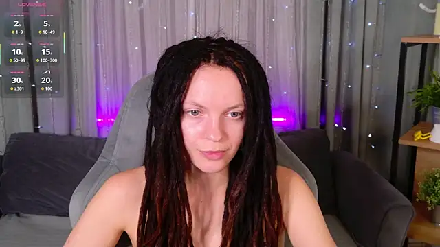 Snapshot of CoreyJane chatting on 07-29-26, 04:33 CoreyJane online show from 07-29-26, 04:33