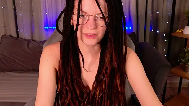 Snapshot of CoreyJane chatting on 06-29-26, 04:52 CoreyJane online show from 06-29-26, 04:52