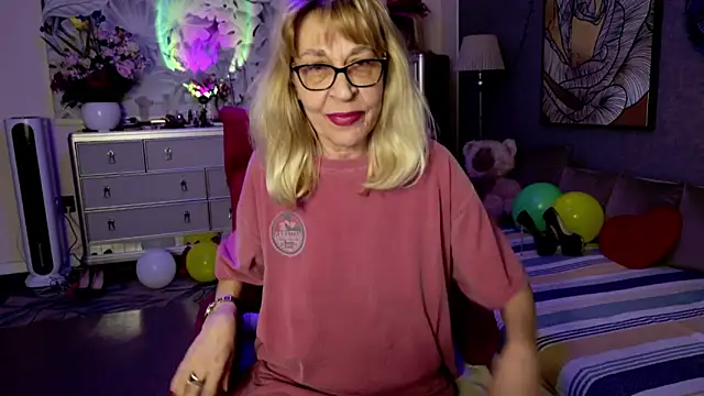 HornyMilf 555 online show from 02-17-26, 03:09