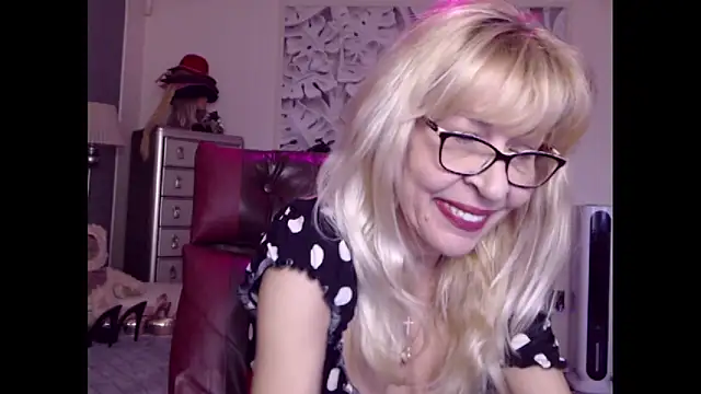 HornyMilf 555 online show from 10-12-25, 10:38