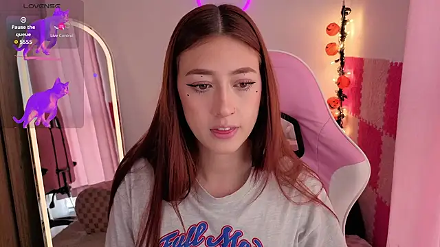 violet ch online show from 11-19-25, 06:08