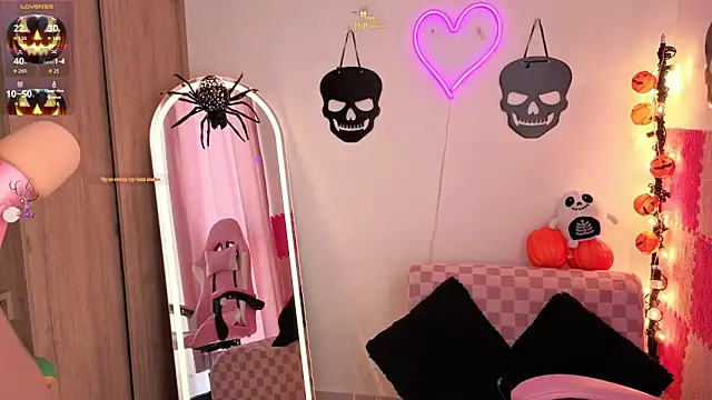 violet ch online show from 10-24-25, 05:34