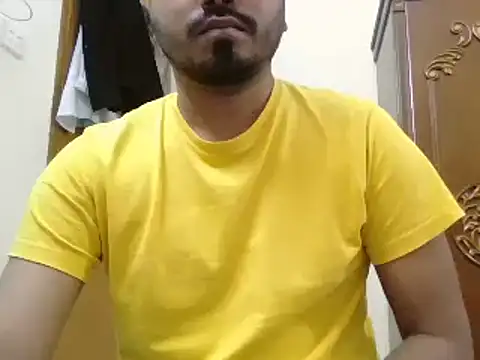 Snapshot of desiboyasif chatting on 10-02-25, 05:49 desiboyasif online show from 10-02-25, 05:49